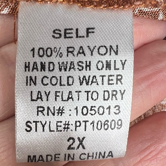 SAVANNA JANE Brown Bohemian Embroidered Peasant Blouse Lightweight Plus size 2X - Picture 8 of 8